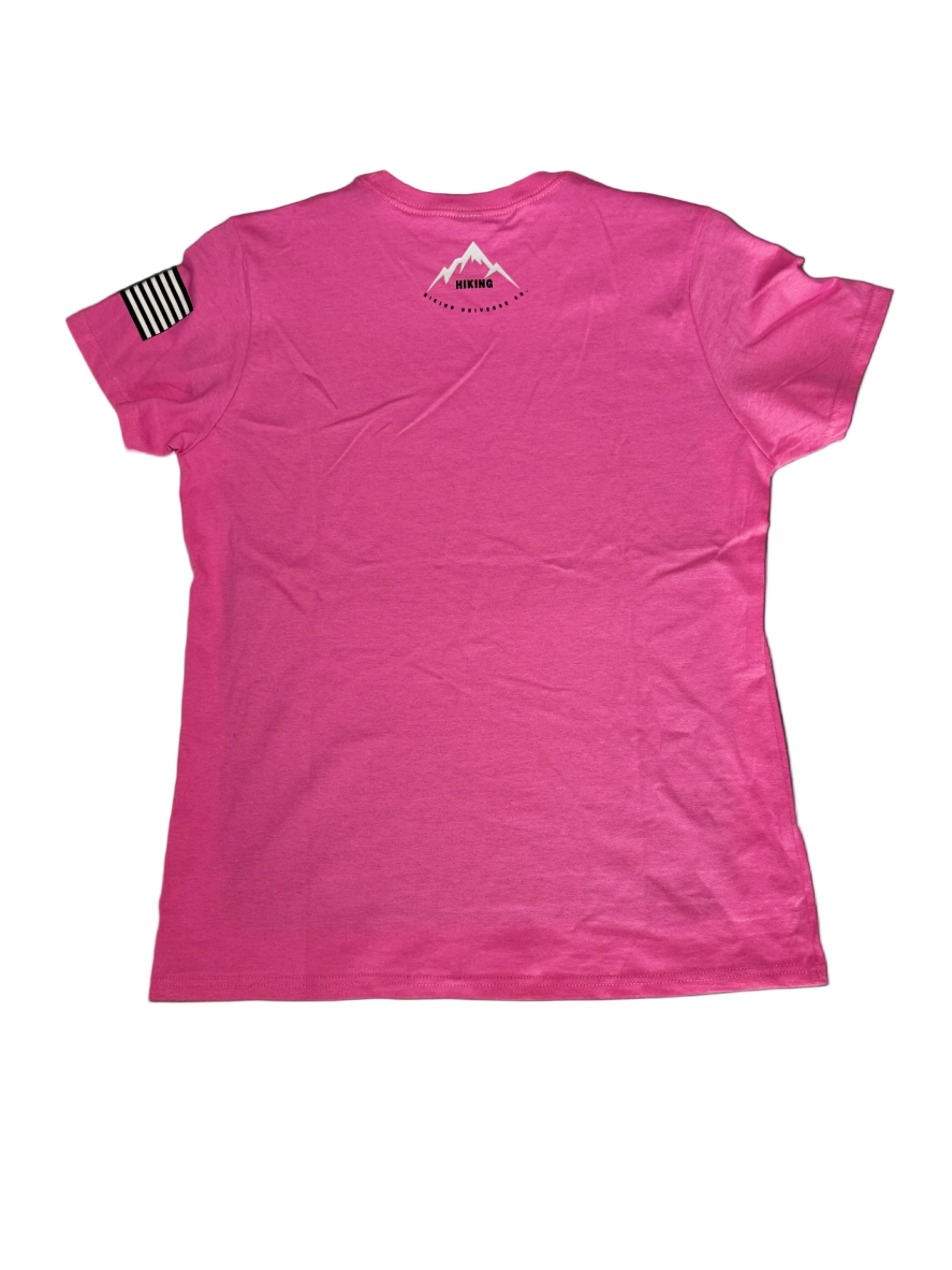 Small logo of a hiker T-Shirt – 100% Cotton